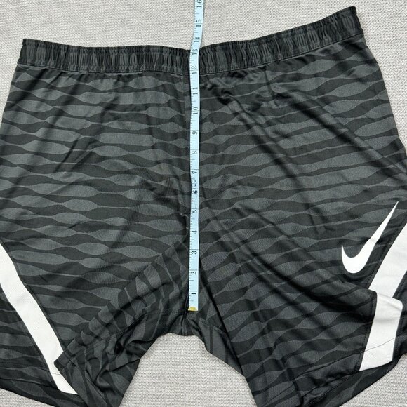 Nike Dri Fit Mens Black Gray Activewear Shorts Elastic Drawstring Waist Size XXL - Picture 7 of 9